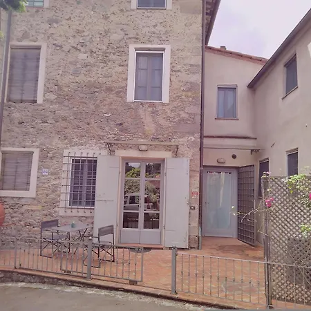 Casolare Delle Farfalle - & Pool Villa