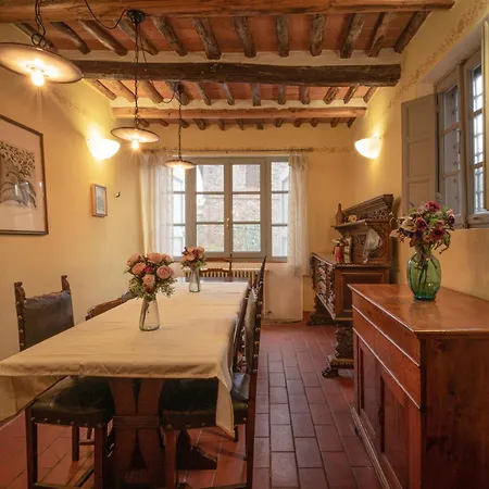 Villa Casolare Delle Farfalle - & Pool Capannori